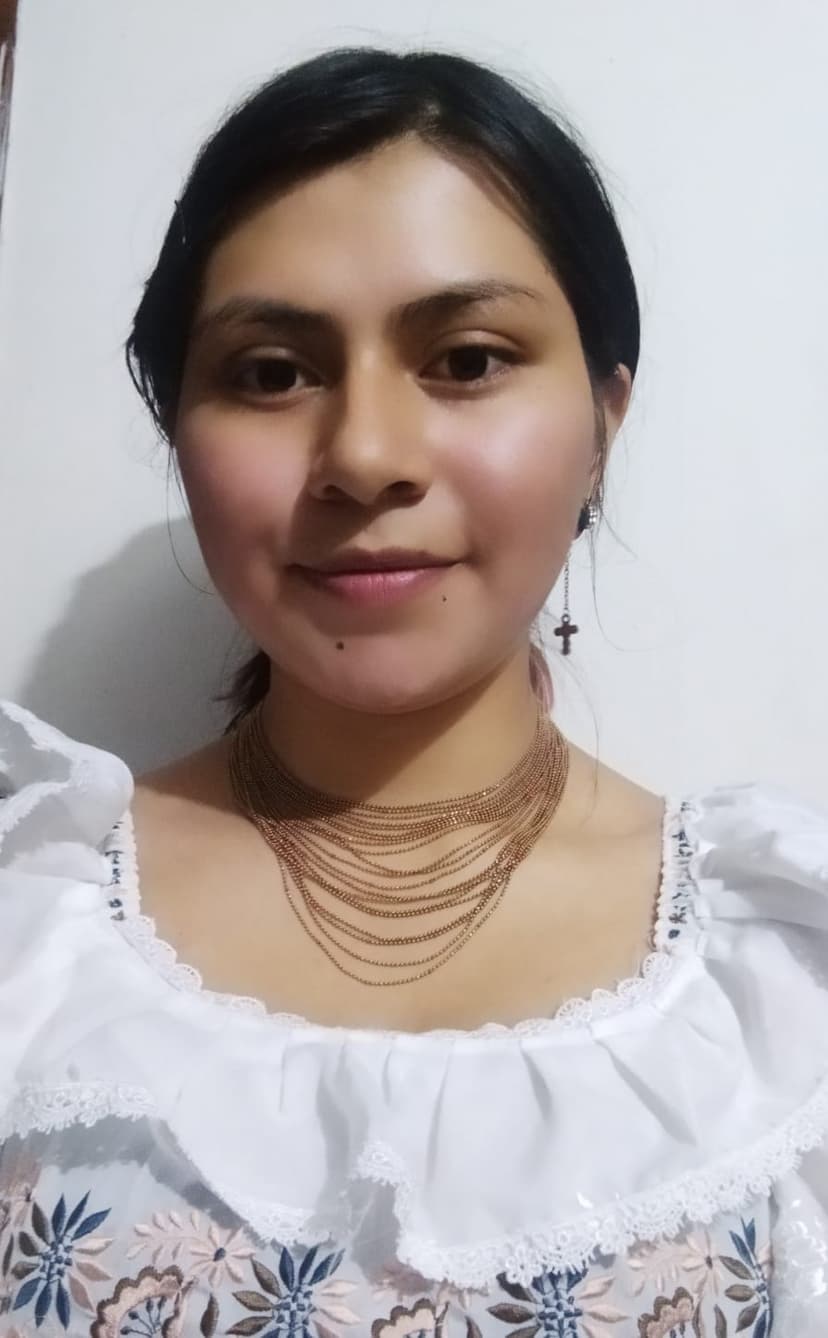 Lady Pazmiño